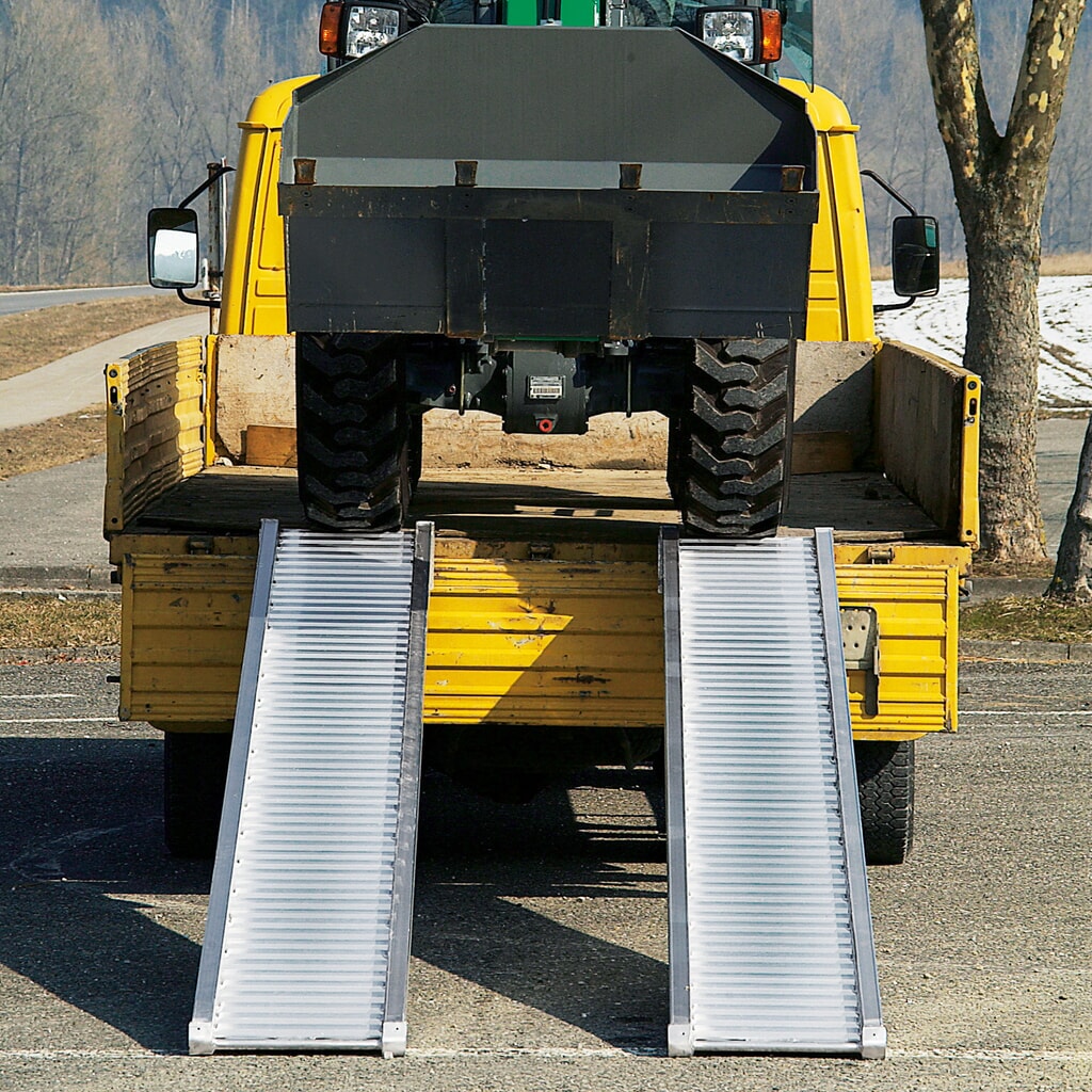 Altec Schwerlast-Verladeschienen AVS, ohne Rand, für mittelschwere Ladegüter, Tragkraft/Paar 2.620 kg, LxB 1.620 x 305 mm Produktabbildung: Altec Schwerlast-Verladeschienen AVS, ohne Rand, für mittelschwere Ladegüter, Tragkraft/Paar 2.620 kg, LxB 1.620 x 305 mm