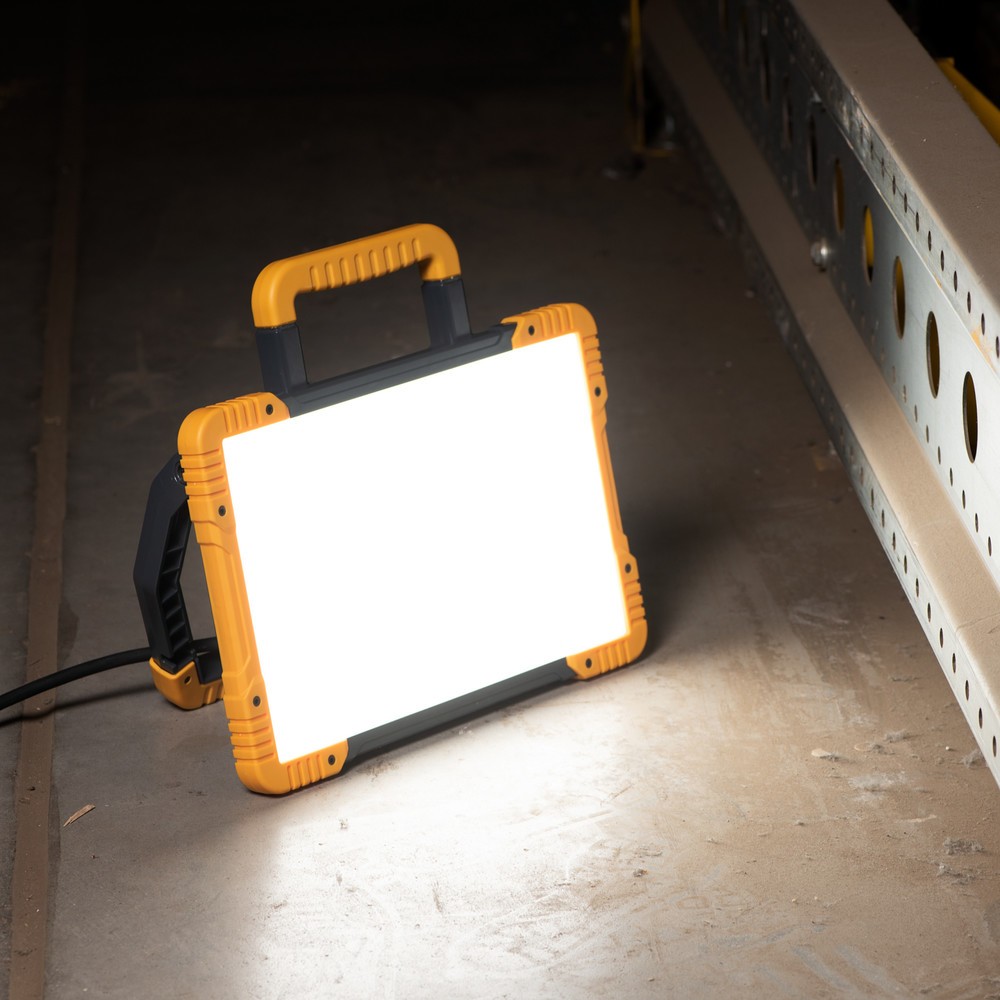 Produktabbildung Nr. 3: Arbeitsleuchte - 40W 4300lm 5000K IP54  - baustellentauglich