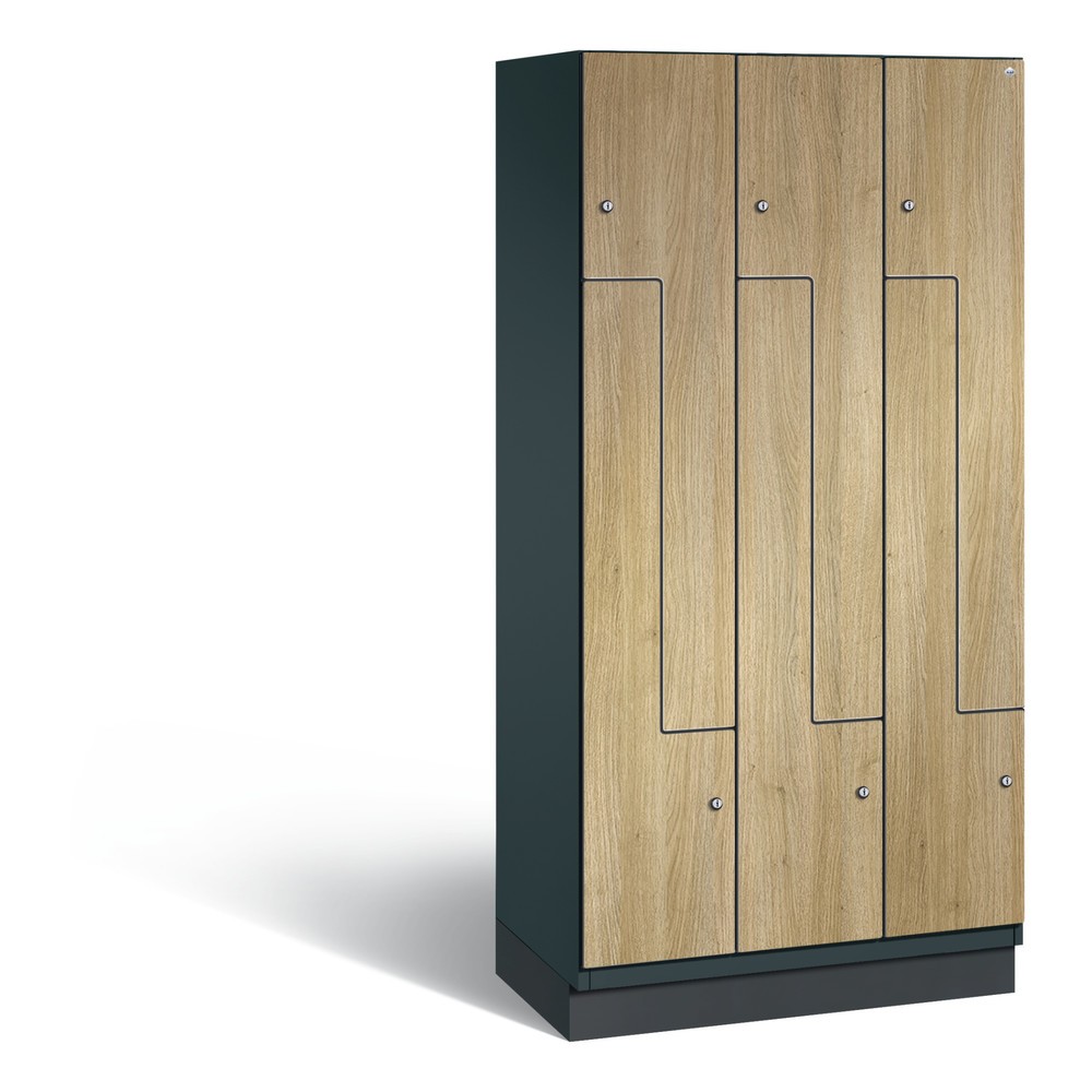 Illustration du produit: Casier Z C+P Cambio, 3 compartiments, largeur de casier 300 mm, haut. x larg. x prof. 1980 x 900 x 525 mm, gris anthracite RAL 7016, Décor chêne Sereno, socle