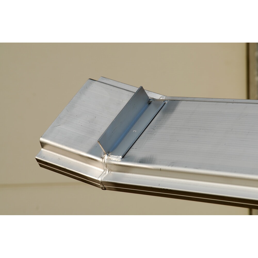 Produktabbildung Nr. 10: Altec Verladeschienen ABS, mit Schutzrand, für leichtere Ladegüter, Tragkraft/Paar 600 kg, LxB 1.500 x 150 mm