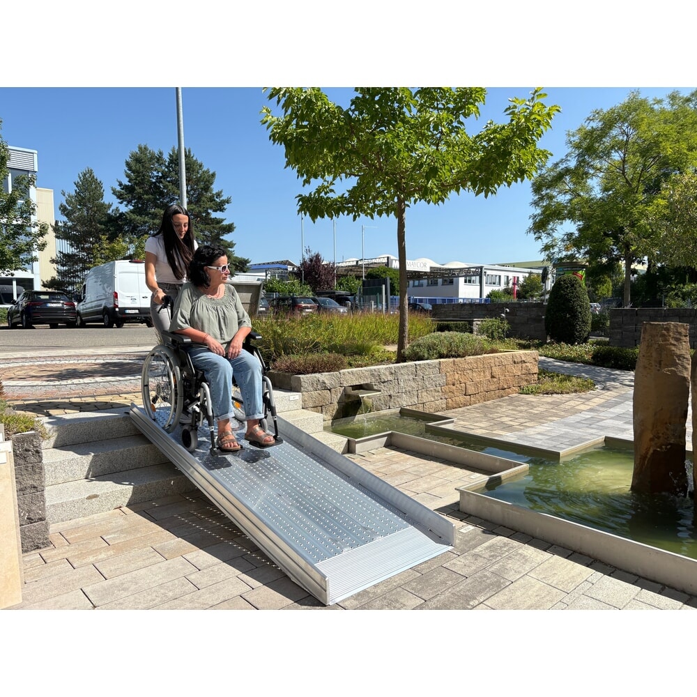 Produktabbildung Nr. 5: Altec Leichte Auffahrrampe AOL-R, für Treppenbereiche, Tragkraft 400 kg, BxL 800 x 1.500 mm