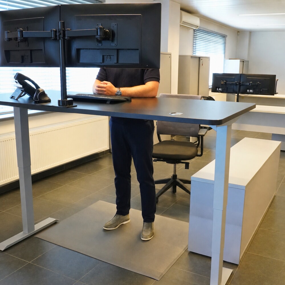 Produktabbildung Nr. 3: REBOURNE® Anti-Ermüdungsmatte W1, für Standzeit bis 3 Stunden, Raster, grau, BxL 900 mm x 1500 mm