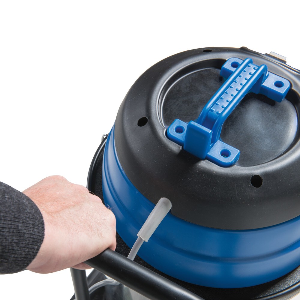 Número de imagen del producto 4: HEMMDAL aspirador industrial, mojado + seco, contenedor de acero inoxidable, 3.000 W, 80 l, bastidor inclinable, manillar, manguera de descarga
