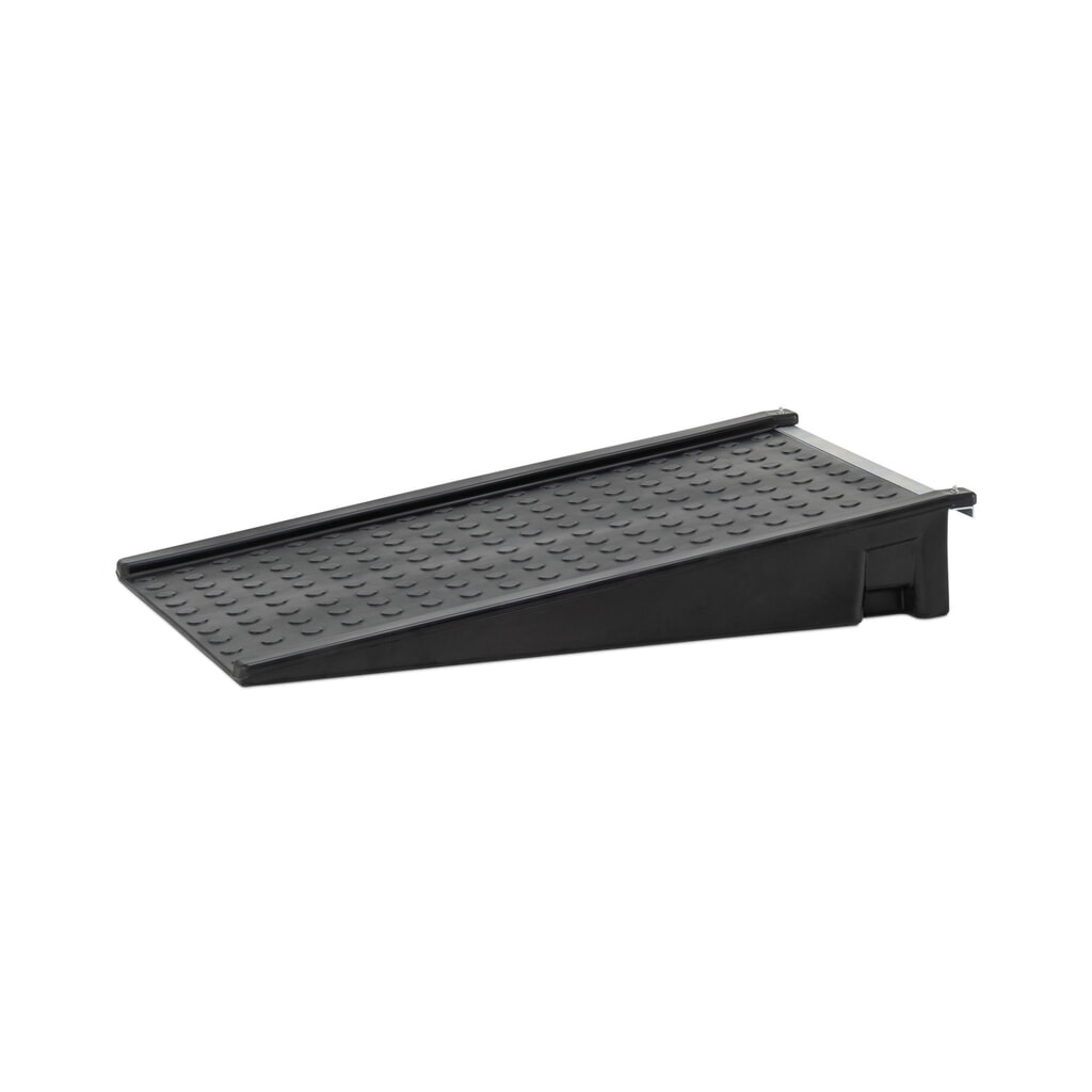 Auffahrrampe für CEMO Fassauffangwanne 270/8, HxBxT 200 x 800 x 1.250 mm, TK 300 kg Produktabbildung: Auffahrrampe für CEMO Fassauffangwanne 270/8, HxBxT 200 x 800 x 1.250 mm, TK 300 kg