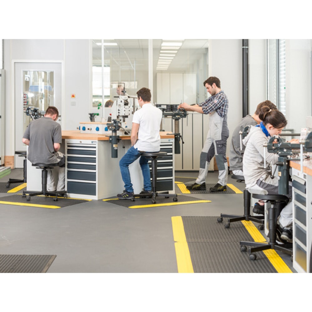 Immagine del prodotto n. 5: Banco da lavoro di gruppo Bedrunka+Hirth R 18-24, con 12 cassetti, AxLxP 859 x 2.500 x 2.165 mm, grigio chiaro, azzurro