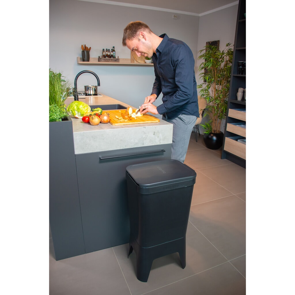 BON TON Circubin Abfallbehälter, aus 100 % recyceltem Polypropylen, 2 x 20 Liter, mit Deckel, anthrazit Produktabbildung Nr. 8: BON TON Circubin Abfallbehälter, aus 100 % recyceltem Polypropylen, 2 x 20 Liter, mit Deckel, anthrazit