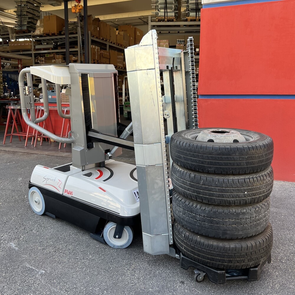 Produktabbildung Nr. 3: Bravi® Platforms Reifenkommissionier-Personenlift Sprint TL