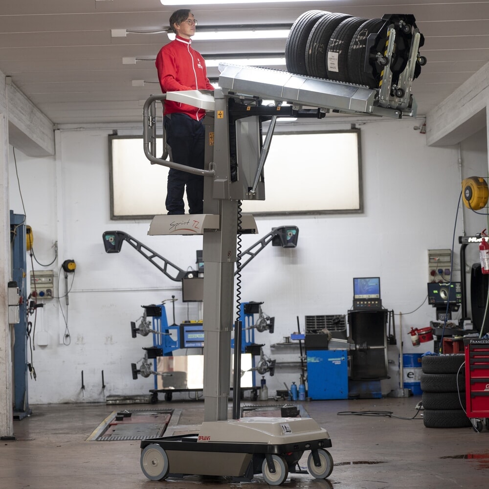 Produktabbildung Nr. 7: Bravi® Platforms Reifenkommissionier-Personenlift Sprint TL