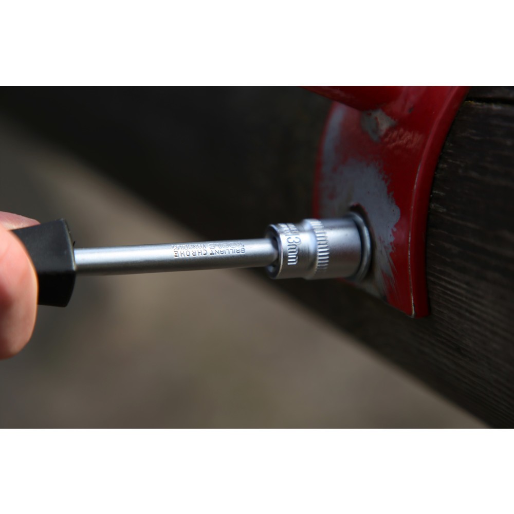 Produktabbildung Nr. 12: BRILLIANT TOOLS 1/4" Sechskant-Stecknuss, 13 mm