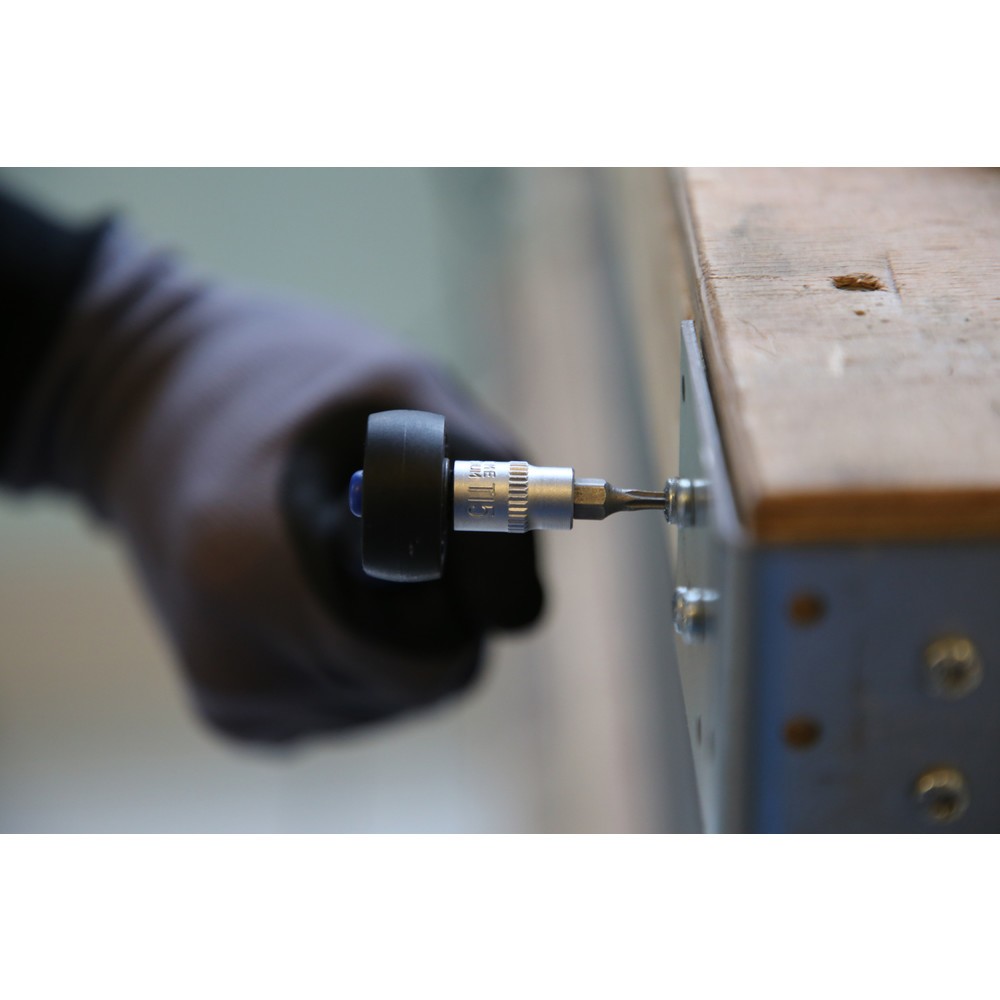 Produktabbildung Nr. 12: BRILLIANT TOOLS 1/4" Torx-Bit-Stecknuss, T15