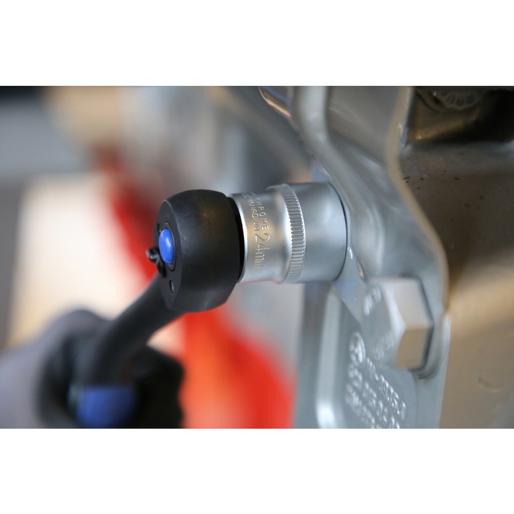Produktabbildung Nr. 12: BRILLIANT TOOLS 3/8" Sechskant-Stecknuss, 24 mm