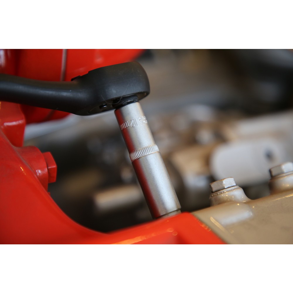 Produktabbildung Nr. 12: BRILLIANT TOOLS 3/8" Sechskant-Stecknuss, lange Ausführung, 12 mm