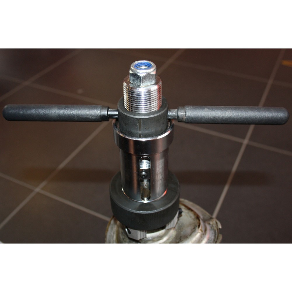 Produktabbildung Nr. 12: BRILLIANT TOOLS Montagewerkzeug für Stoßdämpfer mit Zuganschlagsfeder, 8-tlg