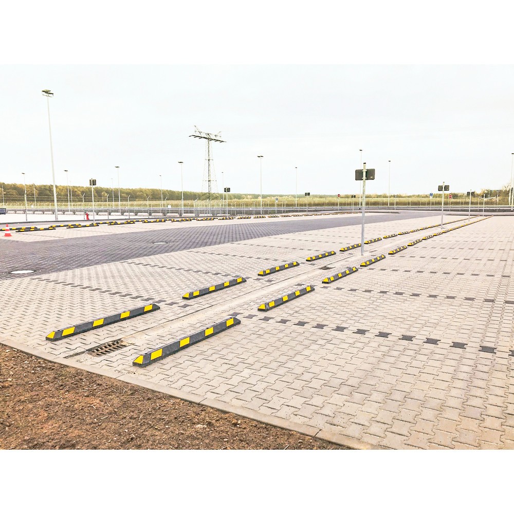 N° de l'image du produit 4 : Butoir de roue MORAVIA Park-AID®, noir avec bandes réfléchissantes blanches, largeur 900 mm