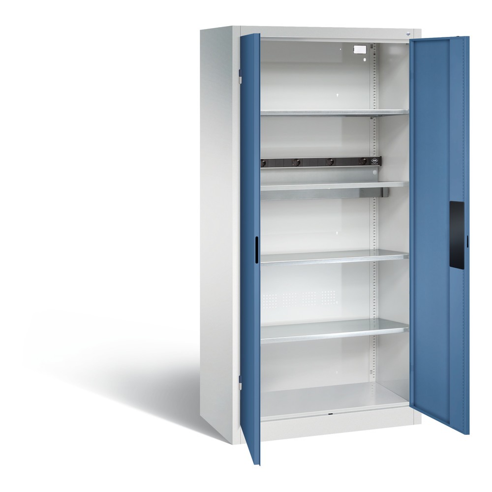 Produktabbildung Nr. 1: C+P Akku-Ladeschrank Serie 89, 1 Elektro-Einlegeboden, 5-fach-Steckdosenleiste, 3 m Zuleitung, lichtgrau/fernblau