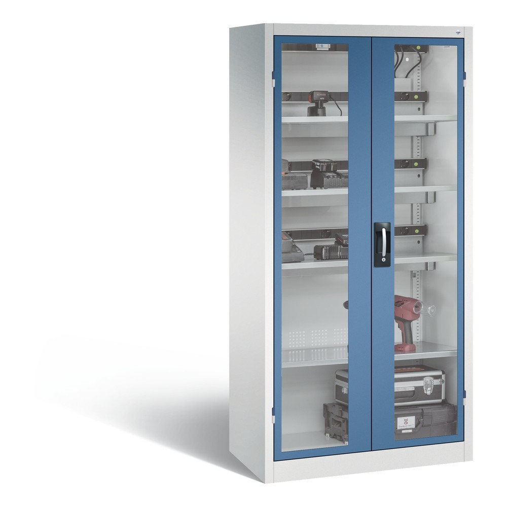 Produktabbildung Nr. 1: C+P Akku-Ladeschrank Serie 89, 3 Elektro-Einlegeböden, 5-fach-Steckdosenleiste, 3 m Zuleitung, Sichtfenster, FI-Schutzschalter, temperaturgesteuerter Lüfter, lichtgrau/fernblau