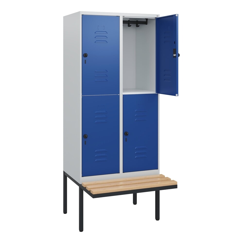 C+P Doppelstock-Spind Classic PLUS, 2 Abteile, HxBxT 1.950 x 800 x 815 mm, für Vorhängeschloss, auskragende Bank aus Buche, lichtgrau, enzianblau Produktabbildung Nr. 1: C+P Doppelstock-Spind Classic PLUS, 2 Abteile, HxBxT 1.950 x 800 x 815 mm, für Vorhängeschloss, auskragende Bank aus Buche, lichtgrau, enzianblau