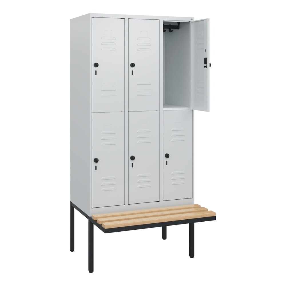 C+P Doppelstock-Spind Classic PLUS, 3 Abteile, HxBxT 1.950 x 900 x 815 mm, für Vorhängeschloss, auskragende Bank aus Buche, lichtgrau, lichtgrau Produktabbildung Nr. 1: C+P Doppelstock-Spind Classic PLUS, 3 Abteile, HxBxT 1.950 x 900 x 815 mm, für Vorhängeschloss, auskragende Bank aus Buche, lichtgrau, lichtgrau