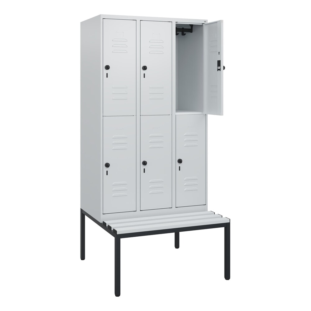 Produktabbildung: C+P Doppelstock-Spind Classic PLUS, 3 Abteile, HxBxT 1.950 x 900 x 815 mm, für Vorhängeschloss, untergebaute Bank aus Kunststoff, lichtgrau, lichtgrau