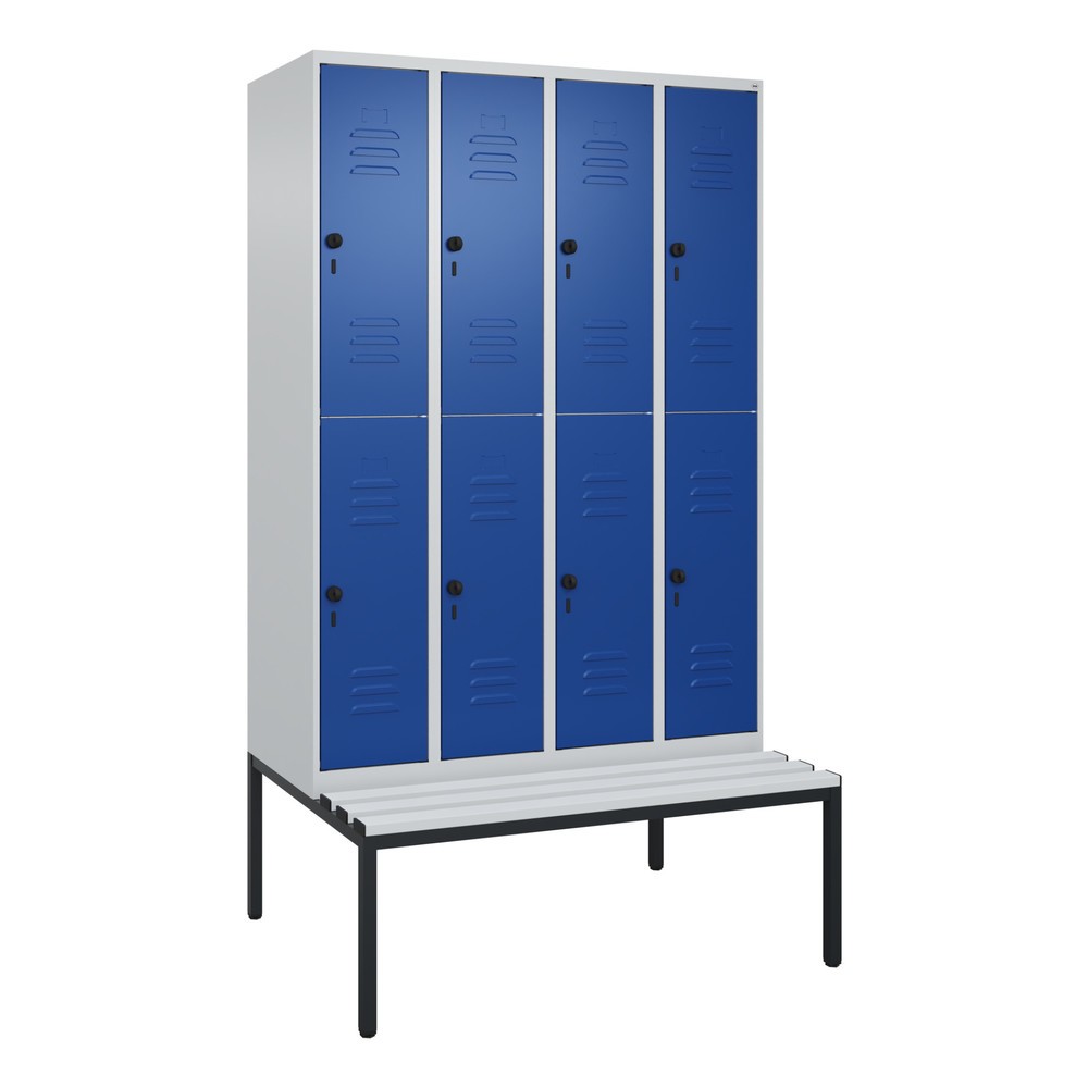 Produktabbildung: C+P Doppelstock-Spind Classic PLUS, 4 Abteile, HxBxT 2.120 x 1.200 x 815 mm, für Vorhängeschloss, untergebaute Bank aus Kunststoff, lichtgrau, enzianblau