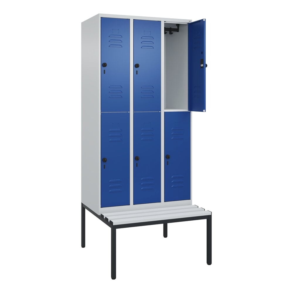 Produktabbildung: C+P Doppelstock-Spind Classic PLUS, 3 Abteile, HxBxT 2.120 x 900 x 815 mm, für Vorhängeschloss, untergebaute Bank aus Kunststoff, lichtgrau, enzianblau