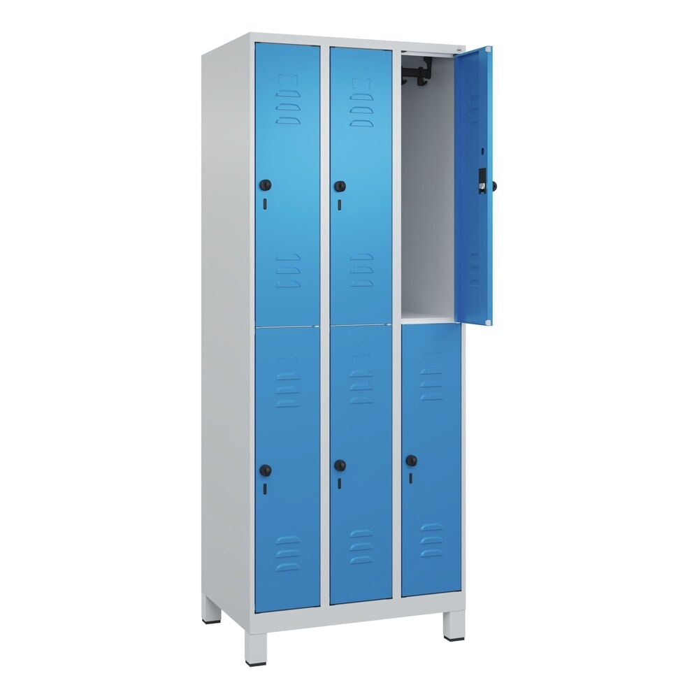 Produktabbildung: C+P Doppelstock-Spind Classic PLUS, Füße, 3 Abteile, HxBxT 1.950 x 750 x 500 mm, lichtgrau, lichtblau, 6 Fächer, für Vorhängeschloss