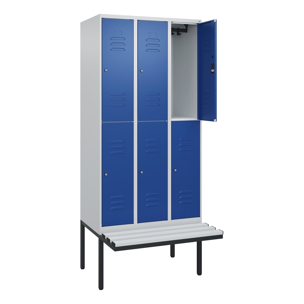 Produktabbildung: C+P Doppelstock-Spind Classic PLUS, 3 Abteile, HxBxT 2.120 x 900 x 815 mm, Zylinderschloss, auskragende Bank aus Kunststoff, lichtgrau, enzianblau