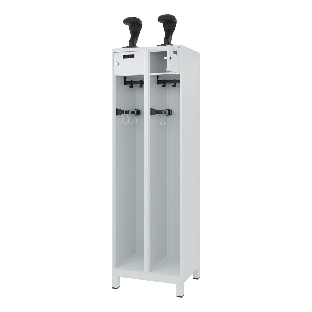 Produktabbildung: C+P Feuerwehrspind PRAKTUS, Füße, 2 Abteile, HxBxT 1.850 x 600 x 500 mm, lichtgrau, mit Helmhalter