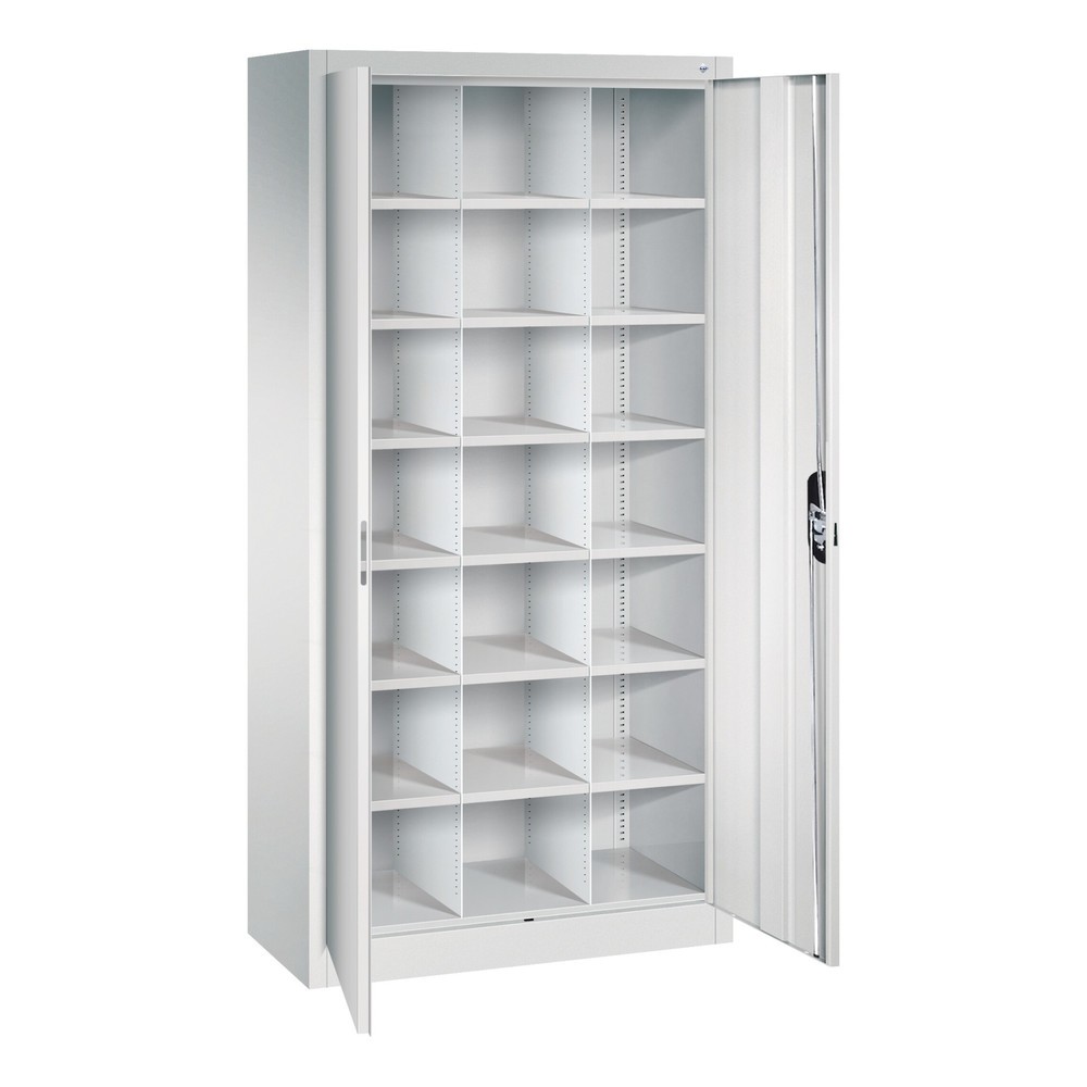 Produktabbildung Nr. 2: C+P Flügeltürenschrank mit 21 Fächern, HxBxT 1.950 x 930 x 400 mm, lichtgrau, lichtgrau