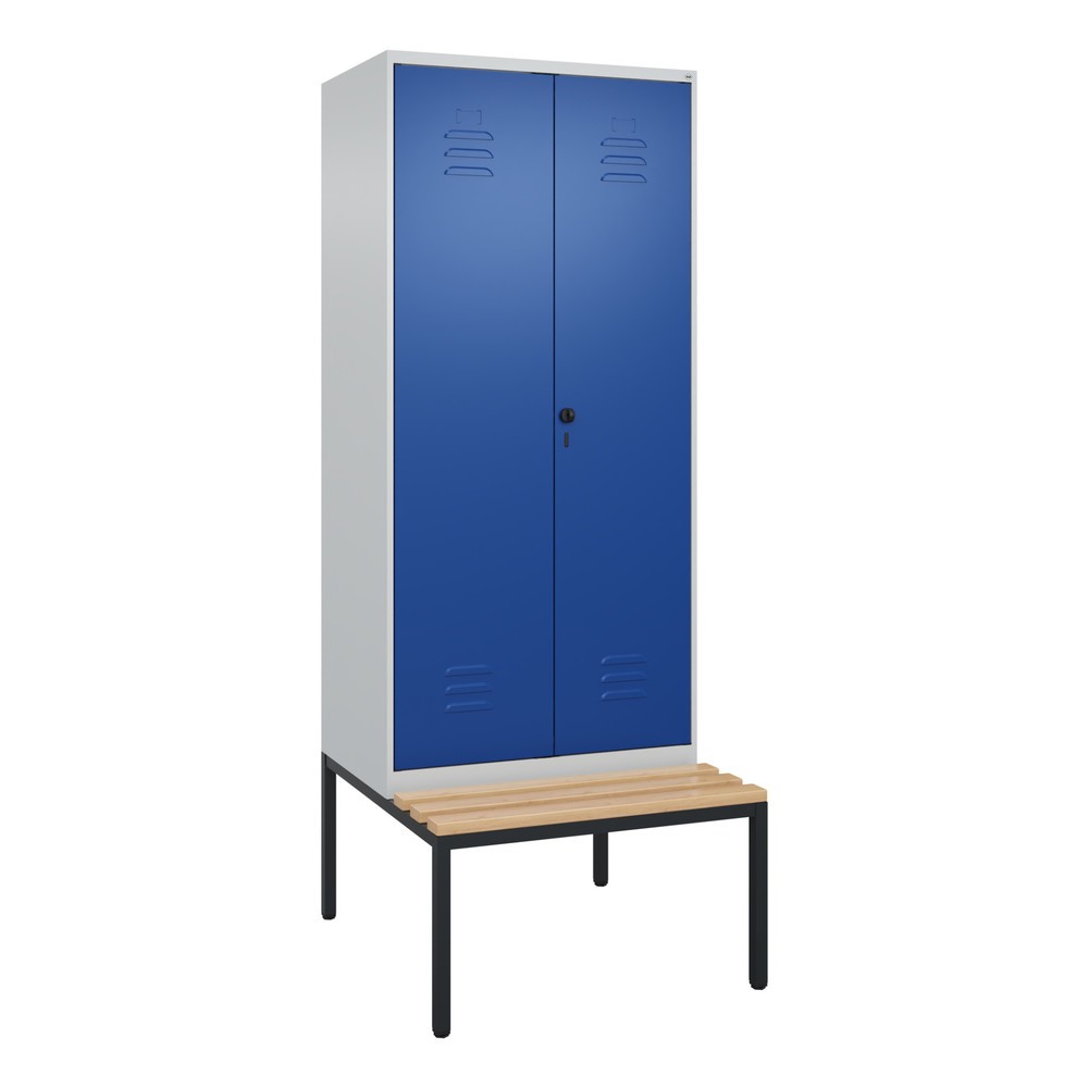 Produktabbildung: C+P PSA Doppel-Spind Classic PLUS, 2 Abteile, HxBxT 2.120 x 800 x 815 mm, für Vorhängeschloss, untergebaute Bank aus Buche, lichtgrau, enzianblau