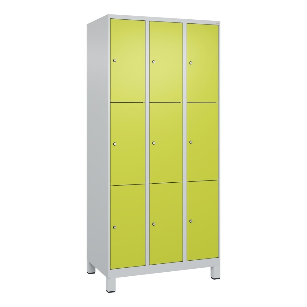 Produktabbildung Nr. 9: C+P Schließfachschrank Classic PLUS, Füße, 3 Abteile, HxBxT 1.950 x 900 x 500 mm, lichtgrau, clowngrün, 9 Fächer, Zylinderschloss