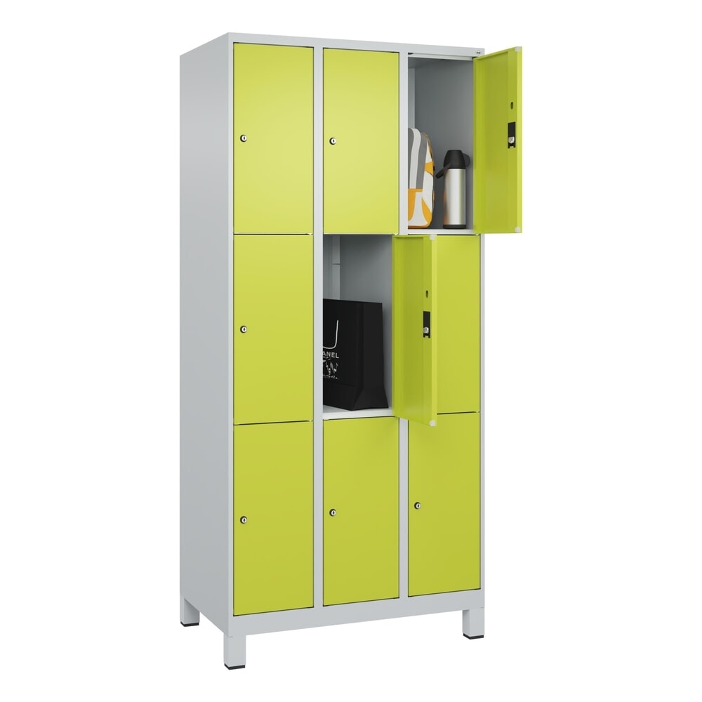 Produktabbildung Nr. 10: C+P Schließfachschrank Classic PLUS, Füße, 3 Abteile, HxBxT 1.950 x 900 x 500 mm, lichtgrau, clowngrün, 9 Fächer, Zylinderschloss