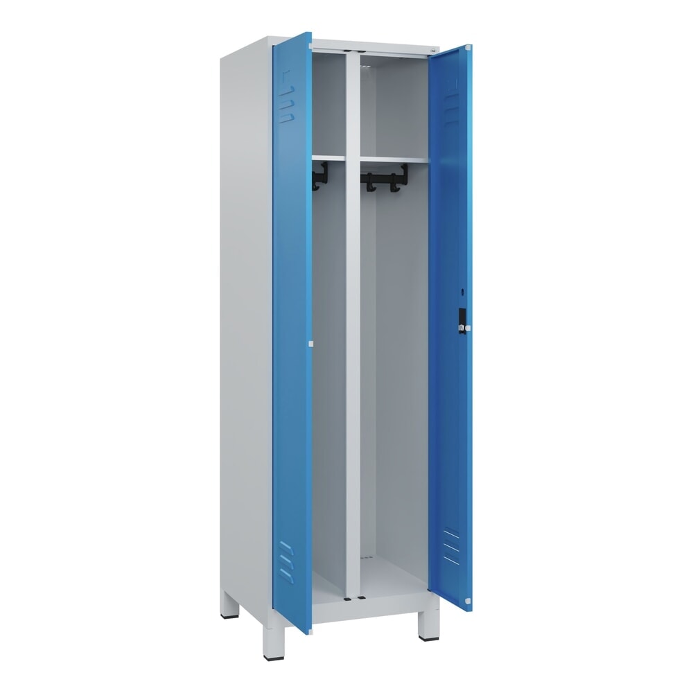 Produktabbildung: C+P Schwarz-Weiß-Spind Classic PLUS, Füße, 2 Abteile, HxBxT 1.950 x 600 x 500 mm, lichtgrau, lichtblau, Zylinderschloss