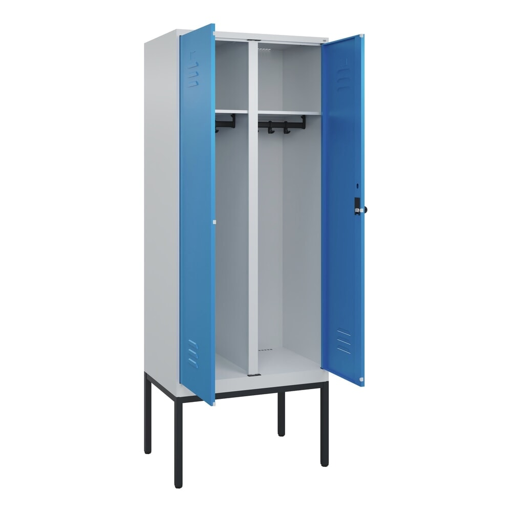 Illustration du produit: C+P Schwarz-Weiß-Spind Classic PLUS, Gestell, 2 Abteile, HxBxT 2.120 x 800 x 500 mm, lichtgrau, lichtblau, für Vorhängeschloss