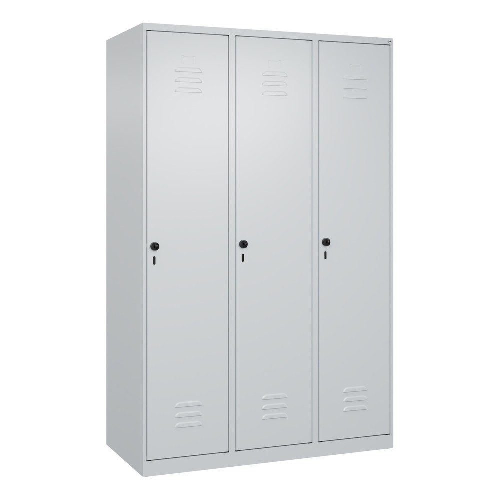 Produktabbildung: C+P Spind Classic PLUS, 3 Abteile, HxBxT 1.850 x 1.200 x 500 mm, lichtgrau, lichtgrau, für Vorhängeschloss, ohne Mitteltrennwand