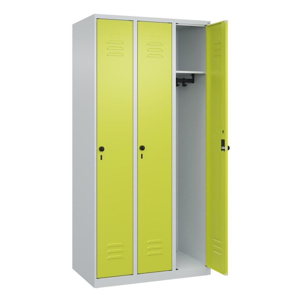 Produktabbildung Nr. 1: C+P Spind Classic PLUS, 3 Abteile, HxBxT 1.850 x 900 x 500 mm, lichtgrau, clowngrün, für Vorhängeschloss, ohne Mitteltrennwand