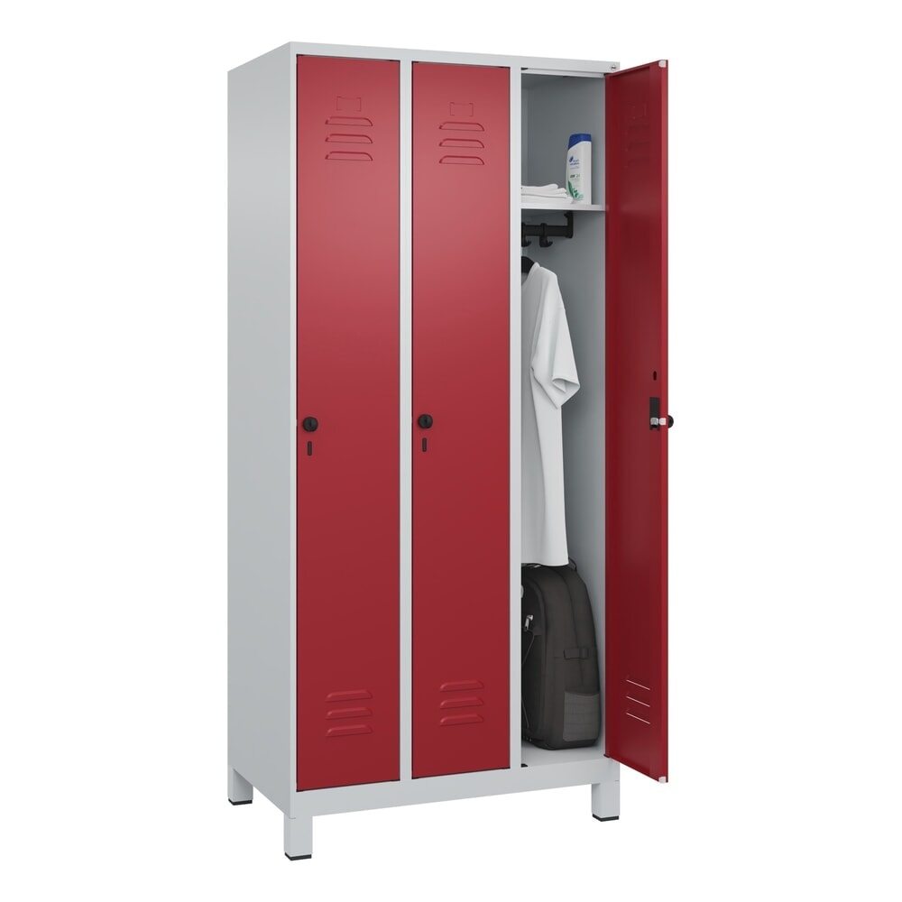 Produktabbildung Nr. 10: C+P Spind Classic PLUS, Füße, 3 Abteile, HxBxT 1.950 x 900 x 500 mm, lichtgrau, rubinrot, für Vorhängeschloss, ohne Mitteltrennwand