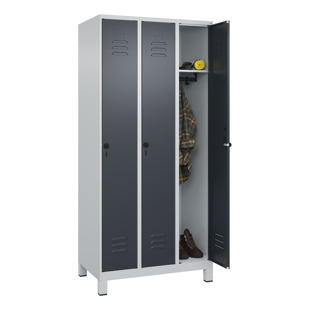 Produktabbildung Nr. 10: C+P Spind Classic PLUS, Füße, 3 Abteile, HxBxT 1.950 x 900 x 500 mm, lichtgrau, anthrazitgrau, für Vorhängeschloss, ohne Mitteltrennwand