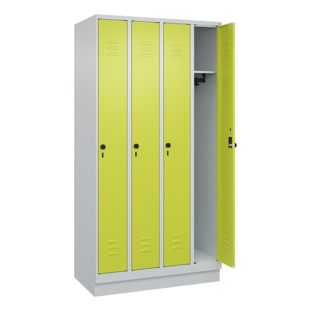 Produktabbildung: C+P Spind Classic PLUS, Sockel, 4 Abteile, HxBxT 1.950 x 1.000 x 500 mm, lichtgrau, clowngrün, für Vorhängeschloss, ohne Mitteltrennwand