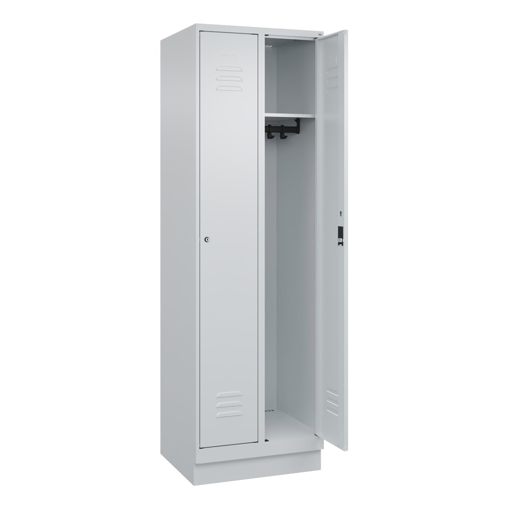 Produktabbildung: C+P Spind Classic PLUS, Sockel, 2 Abteile, HxBxT 1.950 x 600 x 500 mm, lichtgrau, lichtgrau, Zylinderschloss, ohne Mitteltrennwand