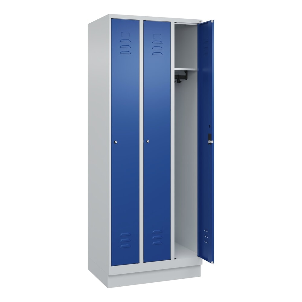Produktabbildung: C+P Spind Classic PLUS, Sockel, 3 Abteile, HxBxT 1.950 x 750 x 500 mm, lichtgrau, enzianblau, Zylinderschloss, ohne Mitteltrennwand