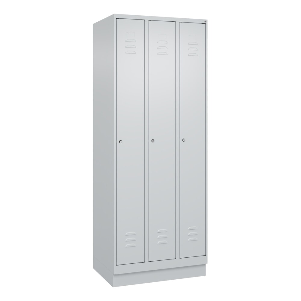 Produktabbildung Nr. 9: C+P Spind Classic PLUS, Sockel, 3 Abteile, HxBxT 1.950 x 750 x 500 mm, lichtgrau, lichtgrau, Zylinderschloss, ohne Mitteltrennwand