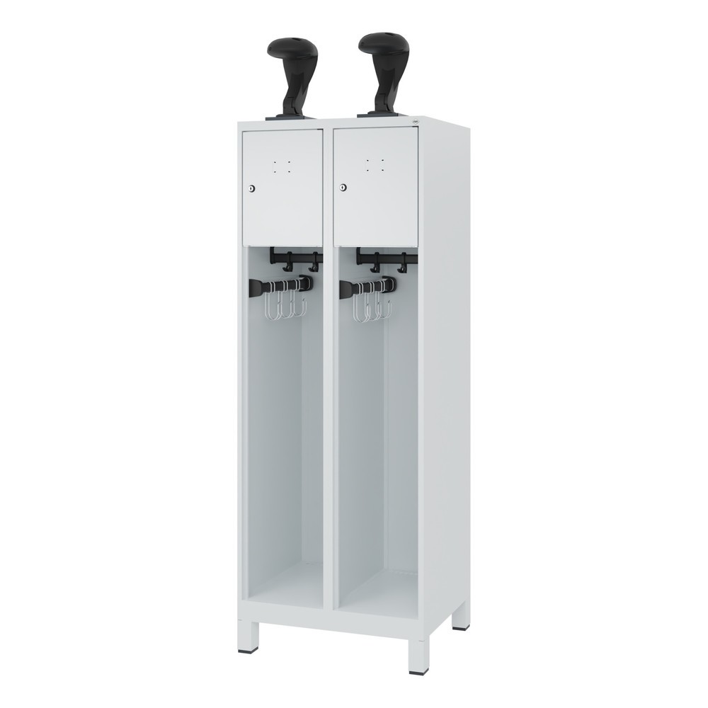 N° de l'image du produit 5 : C+P Vestiaire pompier YOUNGSTER, pieds, 2 compartiments, HxlxP 1 530 x 600 x 500 mm, gris clair, avec support de casque