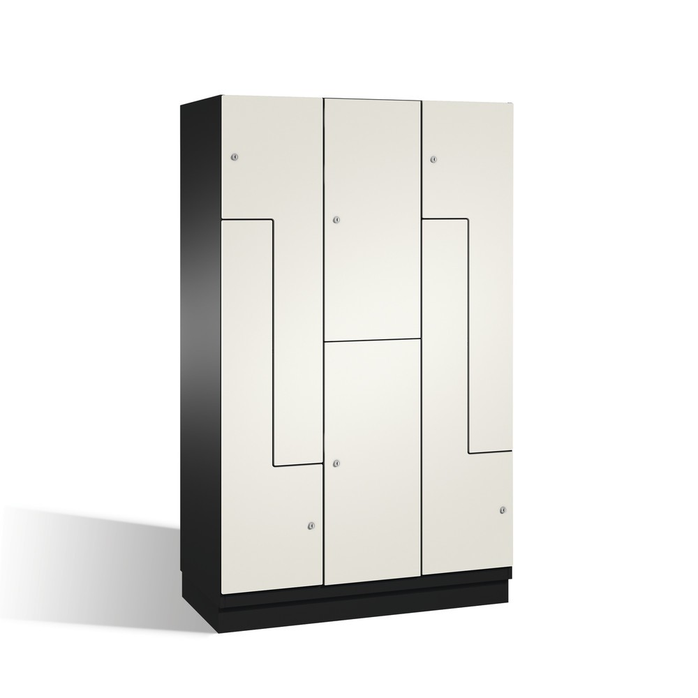 Produktabbildung: C+P Z-Kombinationsschrank Cambio, 3 Abteile, Abteilbreite 400 mm, HxBxT 1980x1200x525 mm, RAL 7021 Schwarzgrau, Dekor Weiß, Sockel