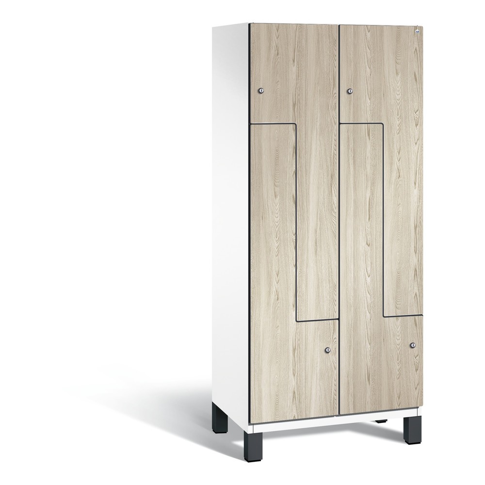 Produktabbildung: C+P Z-Garderobenschrank Cambio, 2 Abteile, Abteilbreite 400 mm, HxBxT 1980x800x525 mm, RAL 9016 Verkehrsweiß, Dekor Sen-Esche, Füße
