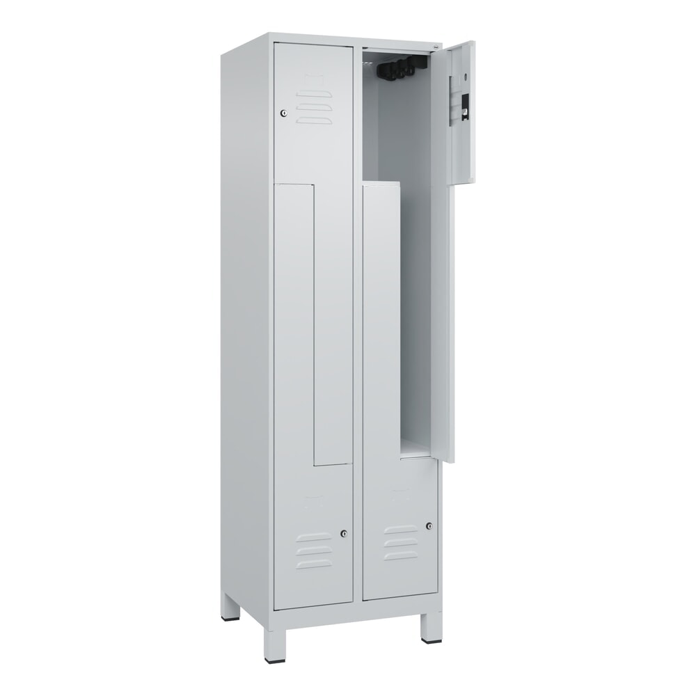 Produktabbildung: C+P Z-Spind Classic PLUS, Füße, 4 Abteile, HxBxT 1.950 x 600 x 500 mm, lichtgrau, lichtgrau, Zylinderschloss