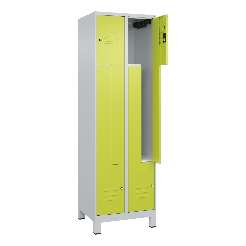 Produktabbildung: C+P Z-Spind Classic PLUS, Füße, 4 Abteile, HxBxT 1.950 x 600 x 500 mm, lichtgrau, clowngrün, Zylinderschloss