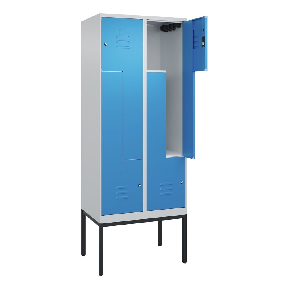 C+P Z-Spind Classic PLUS, Gestell, 4 Abteile, HxBxT 2.120 x 800 x 500 mm, lichtgrau, lichtblau, Zylinderschloss Produktabbildung Nr. 1: C+P Z-Spind Classic PLUS, Gestell, 4 Abteile, HxBxT 2.120 x 800 x 500 mm, lichtgrau, lichtblau, Zylinderschloss
