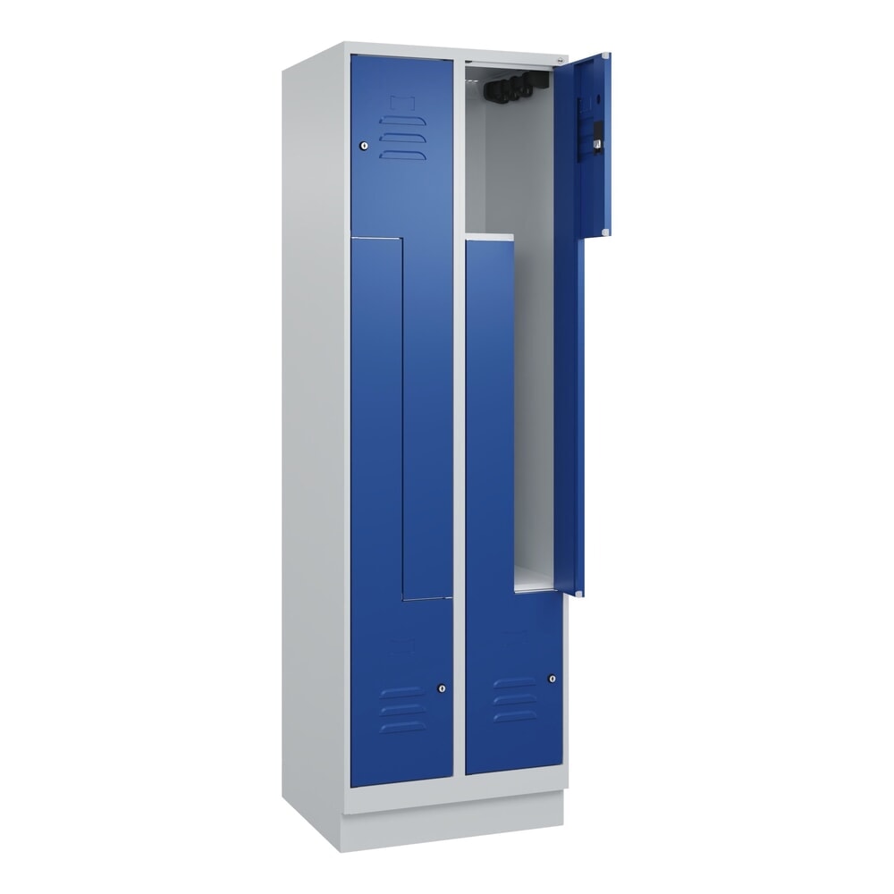 Produktabbildung Nr. 1: C+P Z-Spind Classic PLUS, Sockel, 4 Abteile, HxBxT 1.950 x 600 x 500 mm, lichtgrau, enzianblau, Zylinderschloss