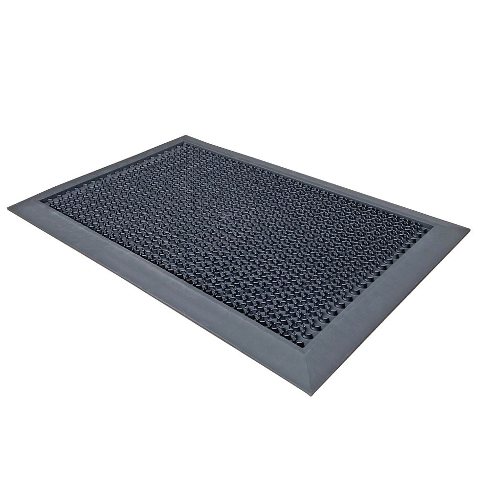 Obrázok výrobku: COBA Dezinfekčná rohož HygiWell, objem 1,75 l, š × h 800 × 550 mm, čierna
